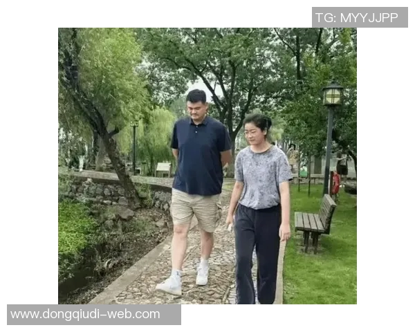 左旋肉碱与姚明的减脂之路探秘，如何通过科学饮食与运动塑造完美身材