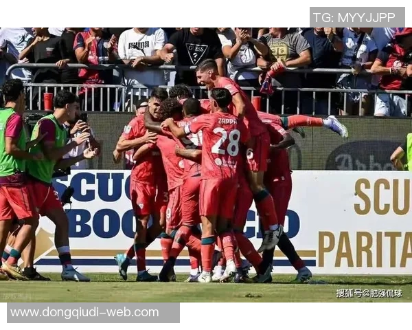 国王杯激战国米与尤文图斯握手言和绝杀瞬间引发全场热议 国王杯激战国米与尤文图斯握手言和绝杀瞬间引发全场热议