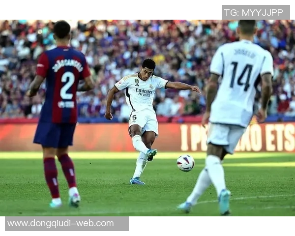 巴萨逆转皇马4-3精彩绝伦全场沸腾赛后点评引发热议 巴萨逆转皇马4-3精彩绝伦全场沸腾赛后点评引发热议