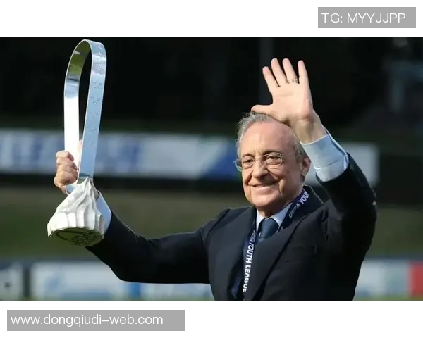 欧联杯激战皇马与波尔图平局逆转瞬间点燃全场激情与转会传闻 欧联杯激战皇马与波尔图平局逆转瞬间点燃全场激情与转会传闻