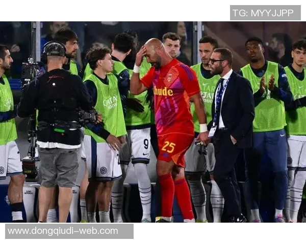 友谊赛尤文图斯大胜国米争议判罚引发全场热议